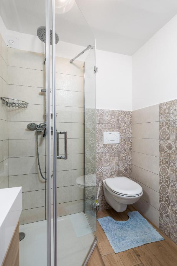 Apartments & Rooms Ribaric Laurana Esterno foto