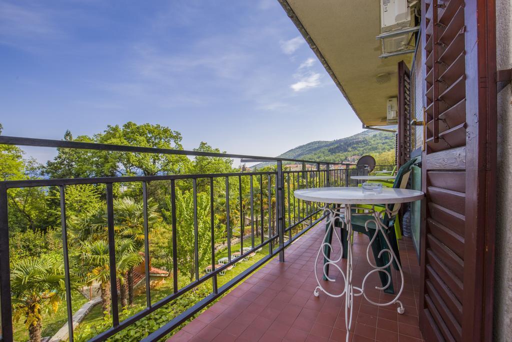 Apartments & Rooms Ribaric Laurana Esterno foto